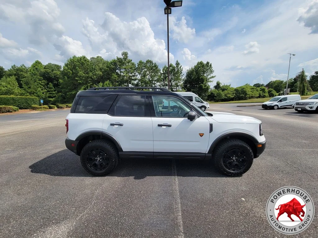 Used 2026 White Ford Badlands image 6