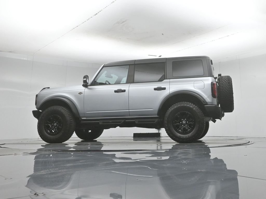 Used 2023 Silver Ford Wildtrak image 56
