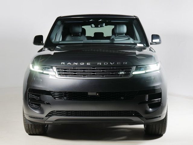 New 2026 Carpathian Grey Land Rover SE image 8