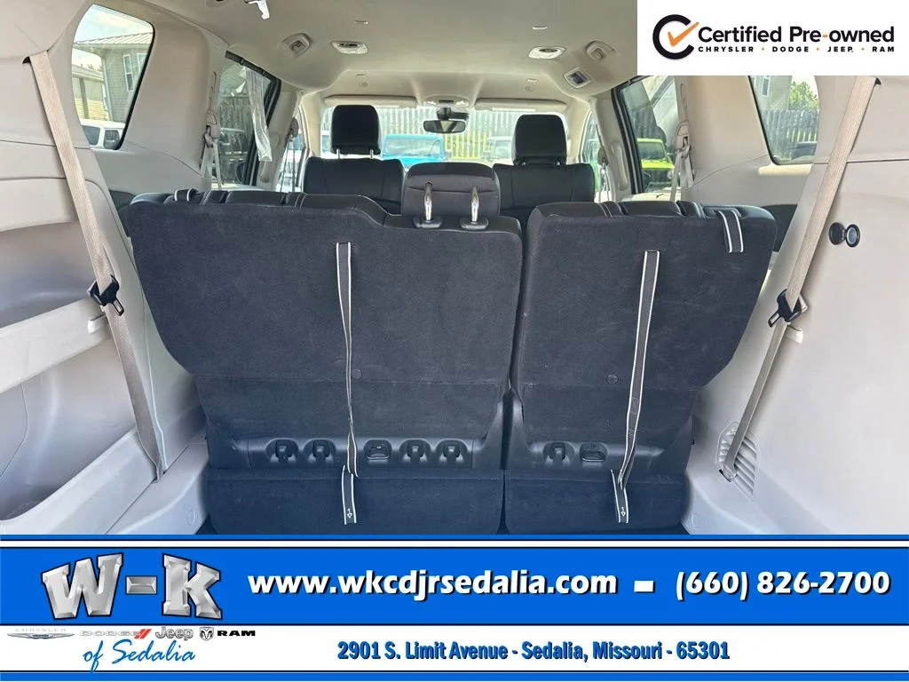 Certified Used 2024 Silver Chrysler Touring L image 23