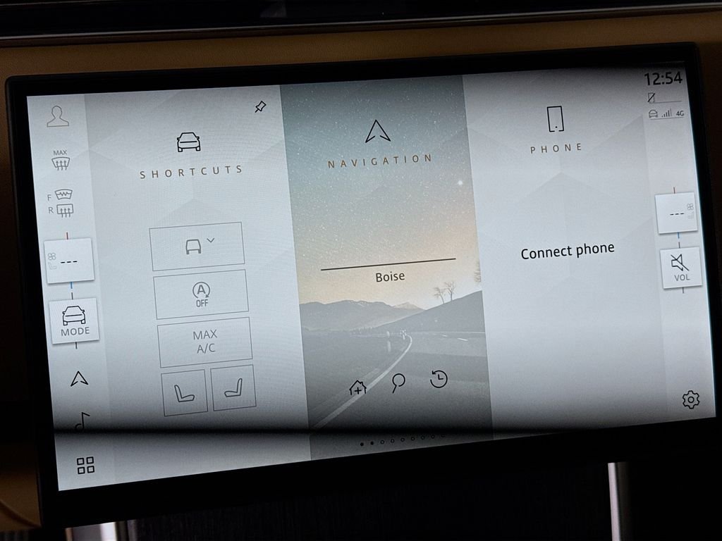 New 2026 Batumi Gold Land Rover SE image 16