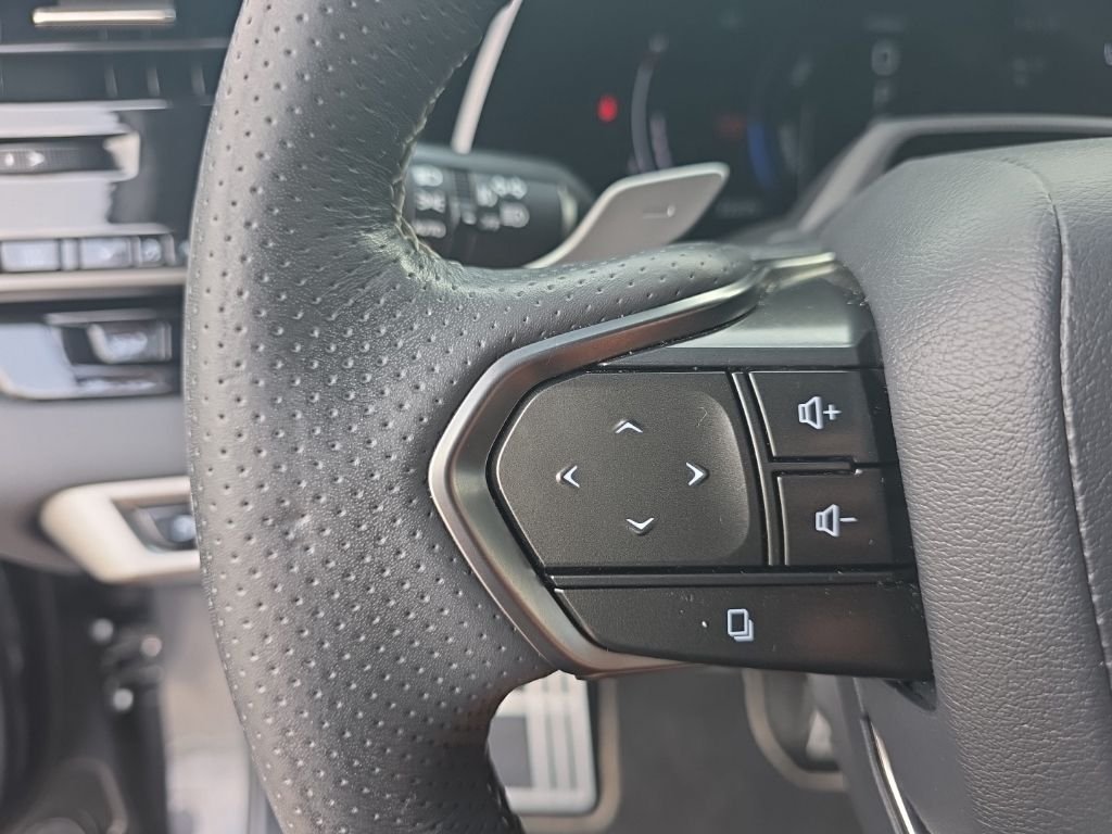 Used 2024 Gray Lexus 500h F SPORT Performance image 18