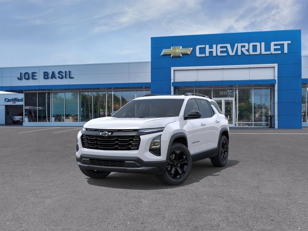 2027 Chevrolet Equinox LT - Photo 8