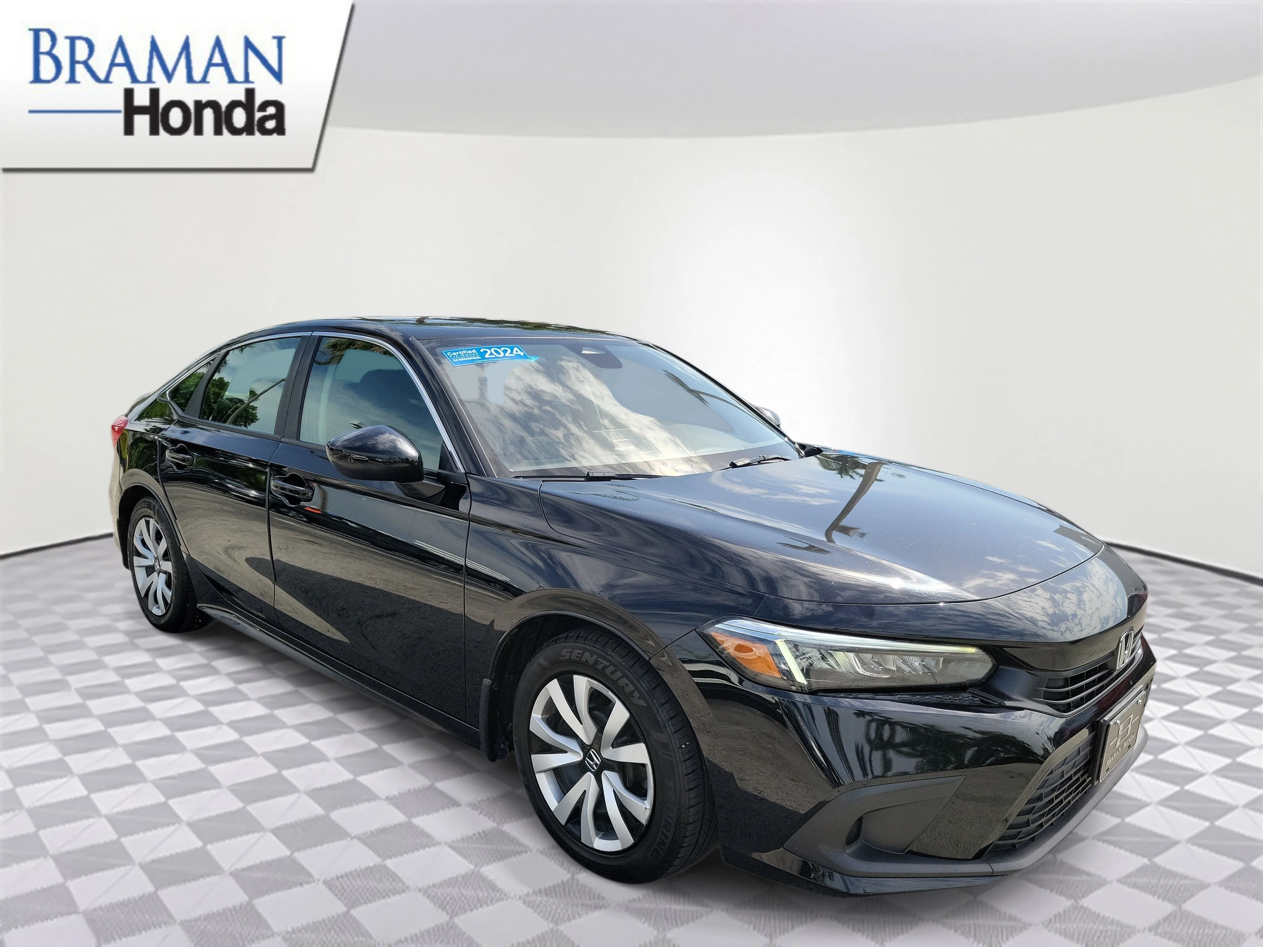 Certified Used 2024 Crystal Black Pearl Honda 2.0L 4D LX image 2