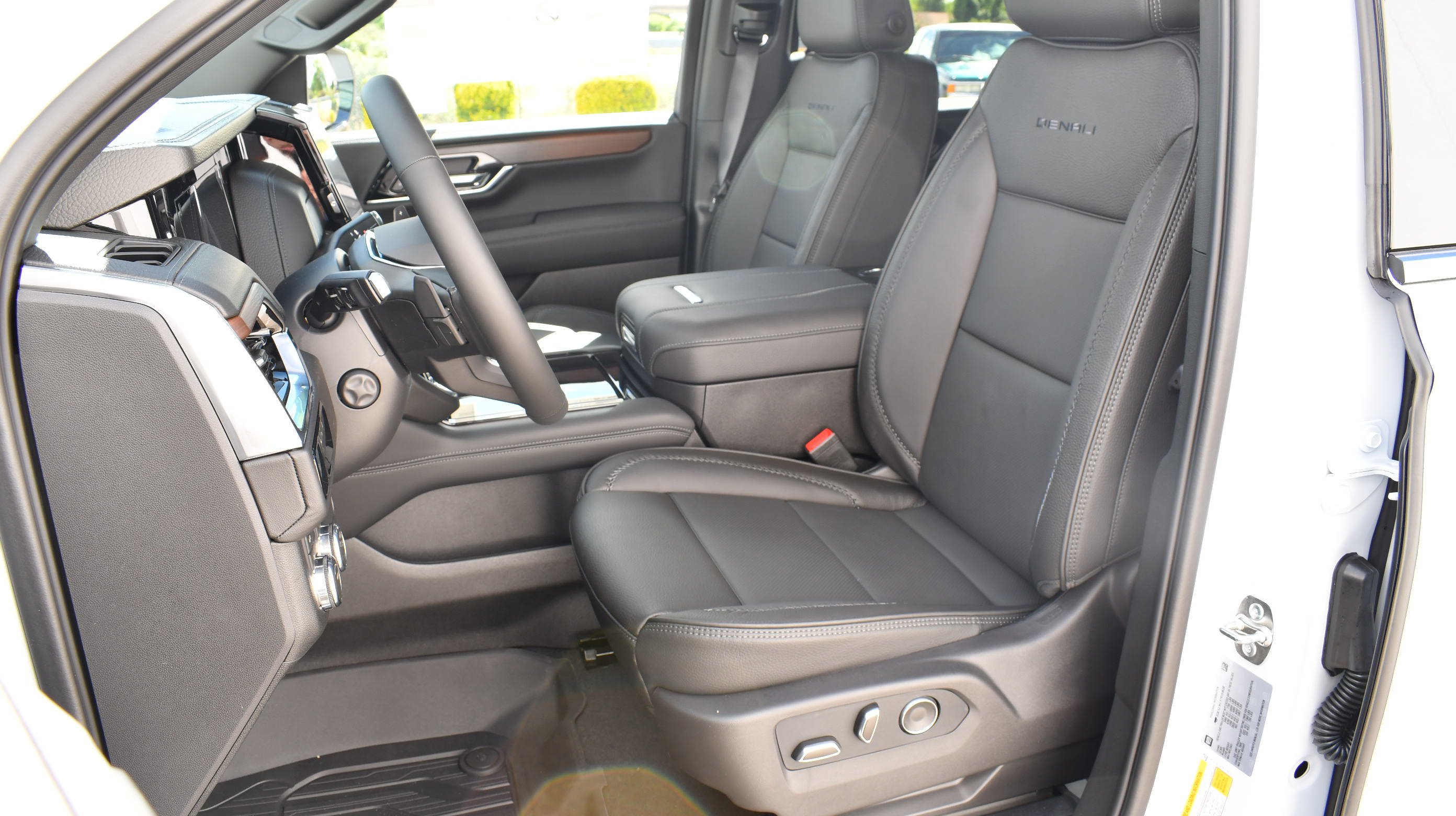 New 2026 Glacier White Tricoat GMC Denali image 27