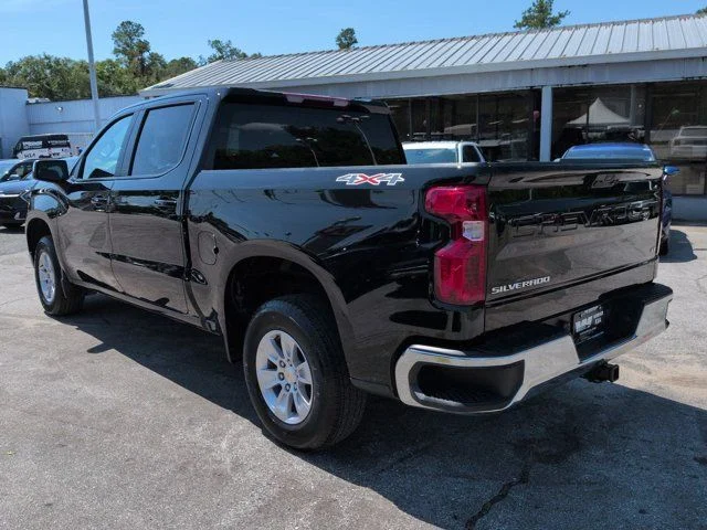 Used 2026 Black Chevrolet LT image 7