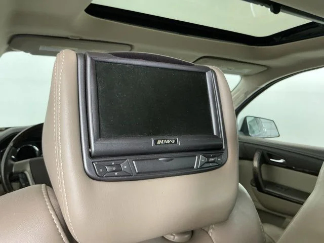 Used 2014 Iridium Metallic GMC Denali image 25