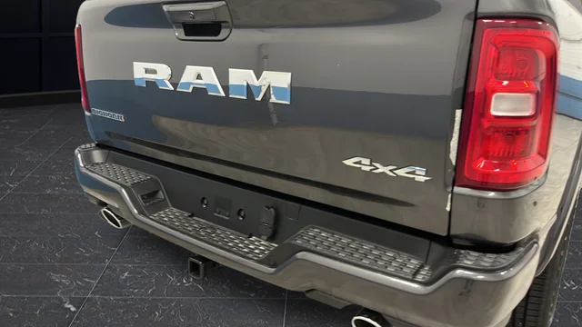 New 2026 Granite Crystal Metallic Clear-Coat Exterior Paint RAM Big Horn/Lone Star image 39