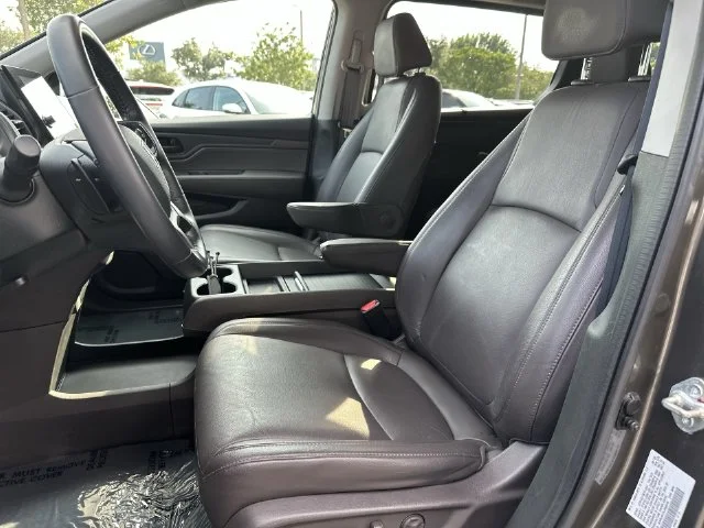 Used 2020 Gray Honda EX-L image 11