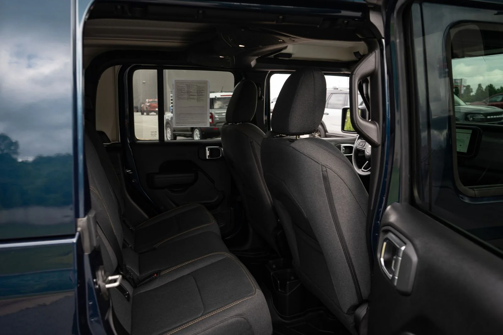 Used 2025 Blue Pearl Jeep Nighthawk image 20