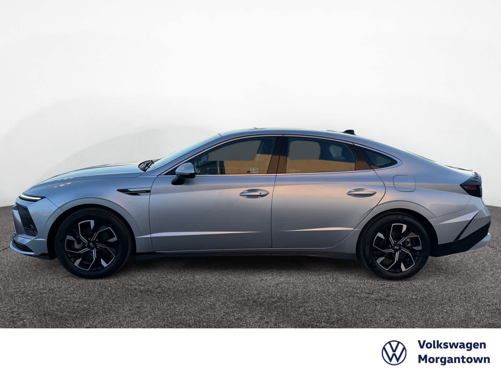 Used 2024 Hyundai Sonata SEL with VIN KMHL64JA6RA376411 for sale in Bridgeport, WV