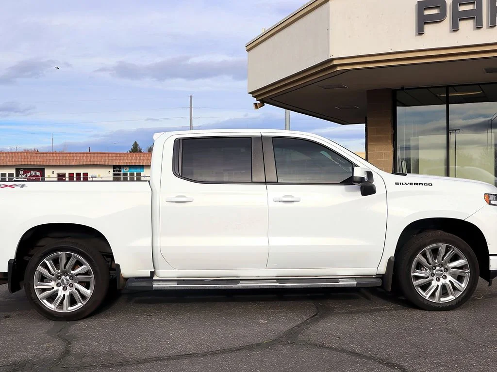2020 Chevrolet Silverado 1500 RST - Photo 8