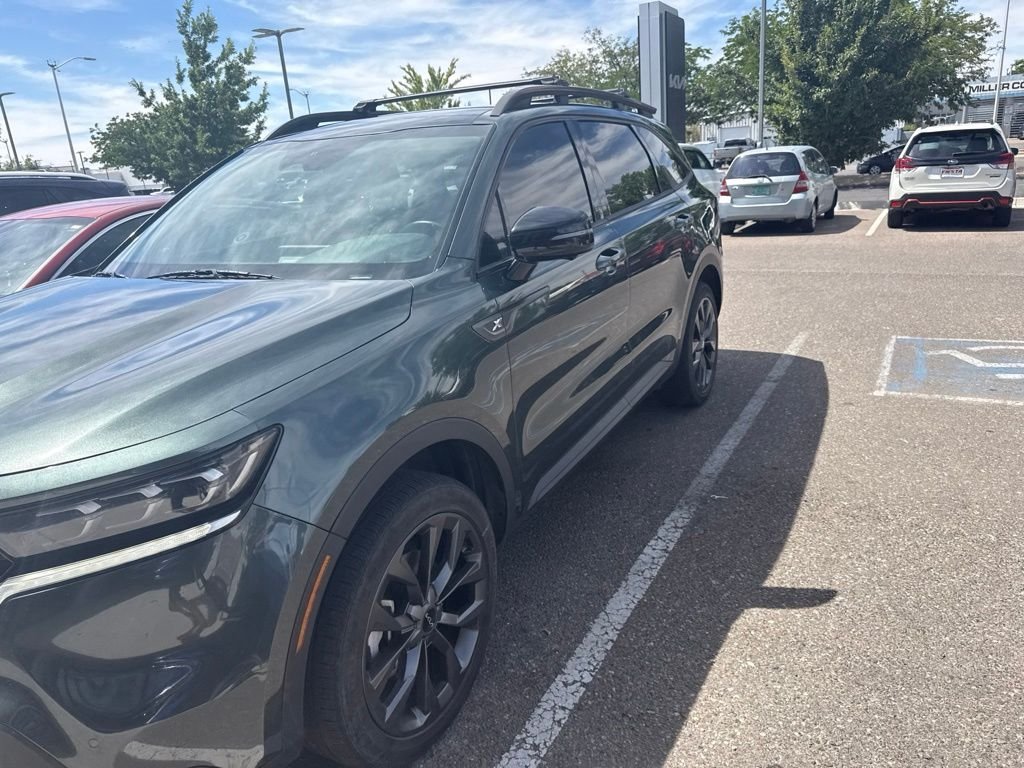 Certified Used 2023 Green Kia X-Line SX Prestige image 5