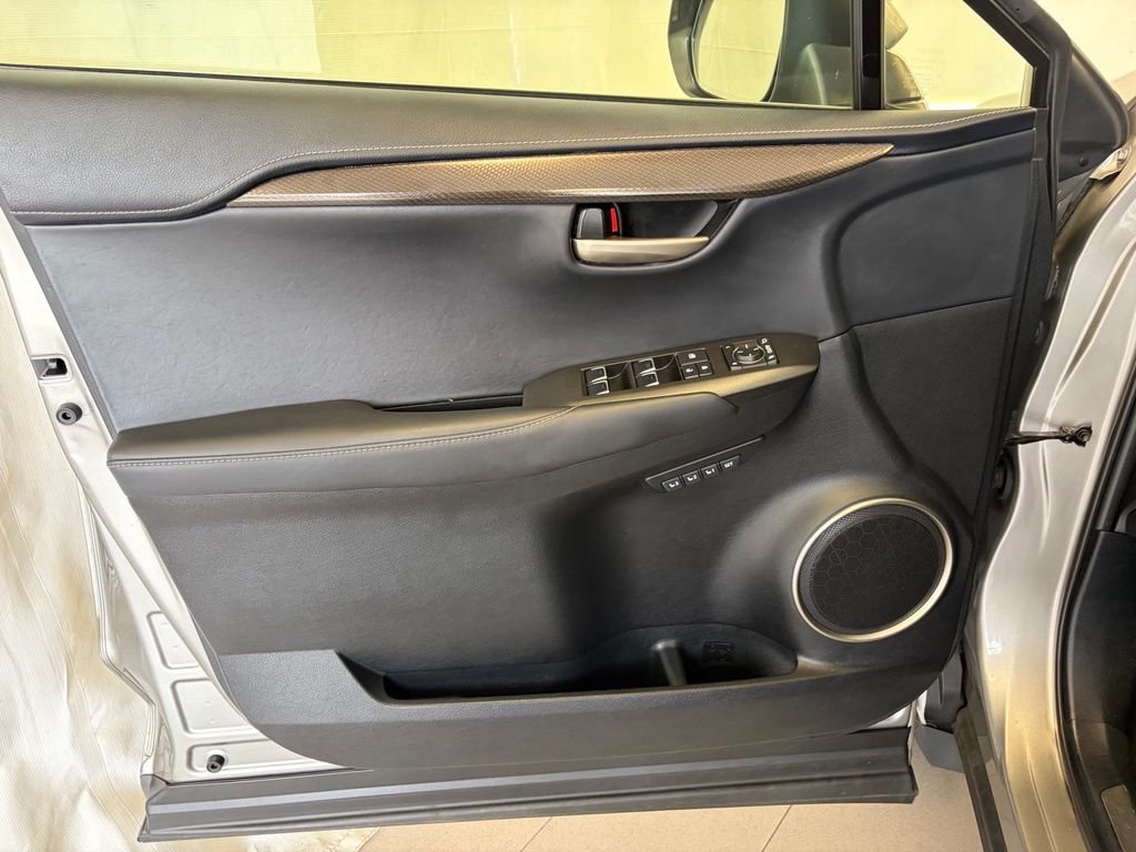 Used 2021 Silver Lexus 300h image 18