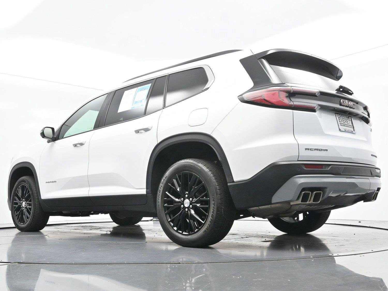Used 2024 Summit White GMC FWD Elevation image 49