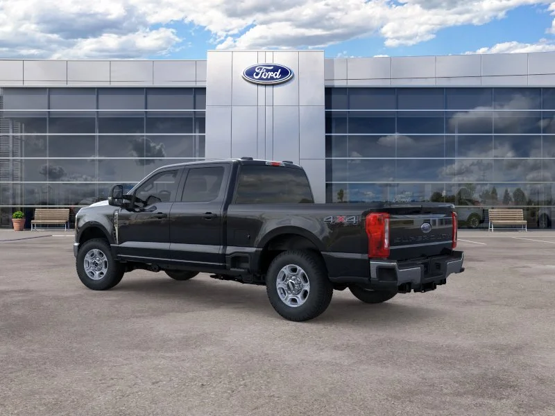 New 2026 Agate Black Metallic Ford F-250® XLT image 4