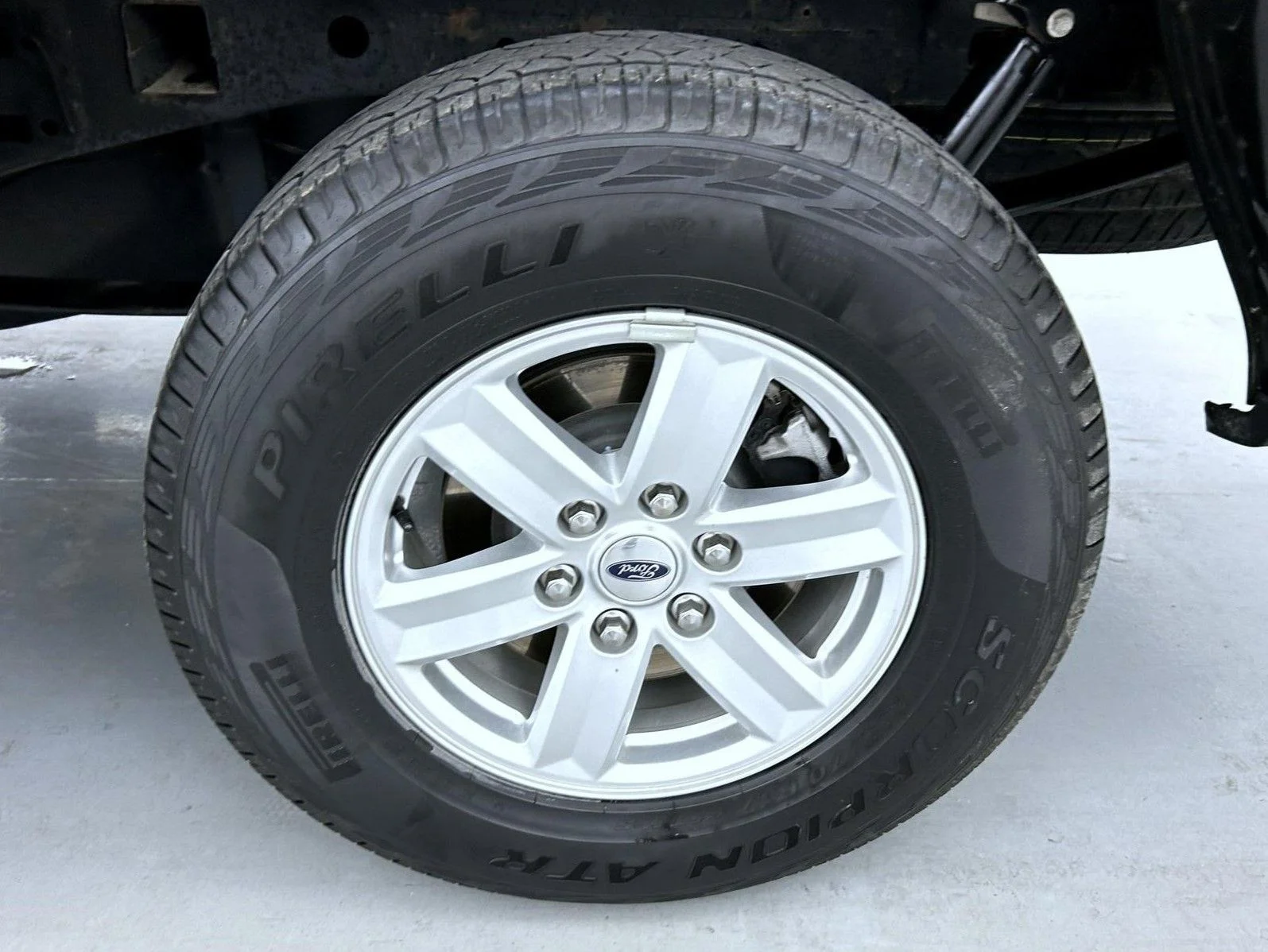 Used 2023 Black Ford XLT image 23
