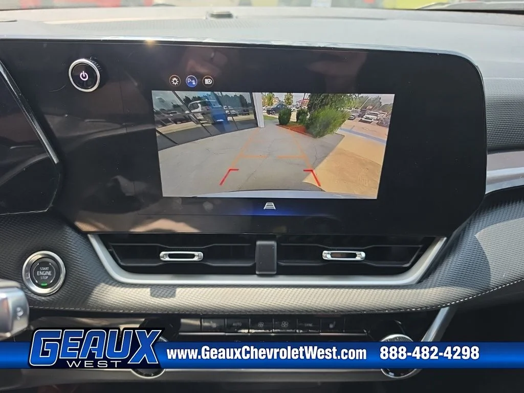 Used 2026 White Chevrolet LT image 22