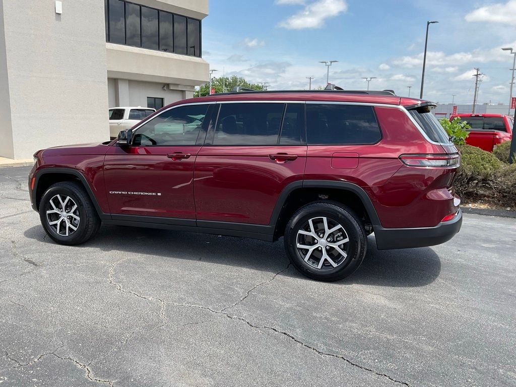 Used 2024 Red Jeep Limited image 5