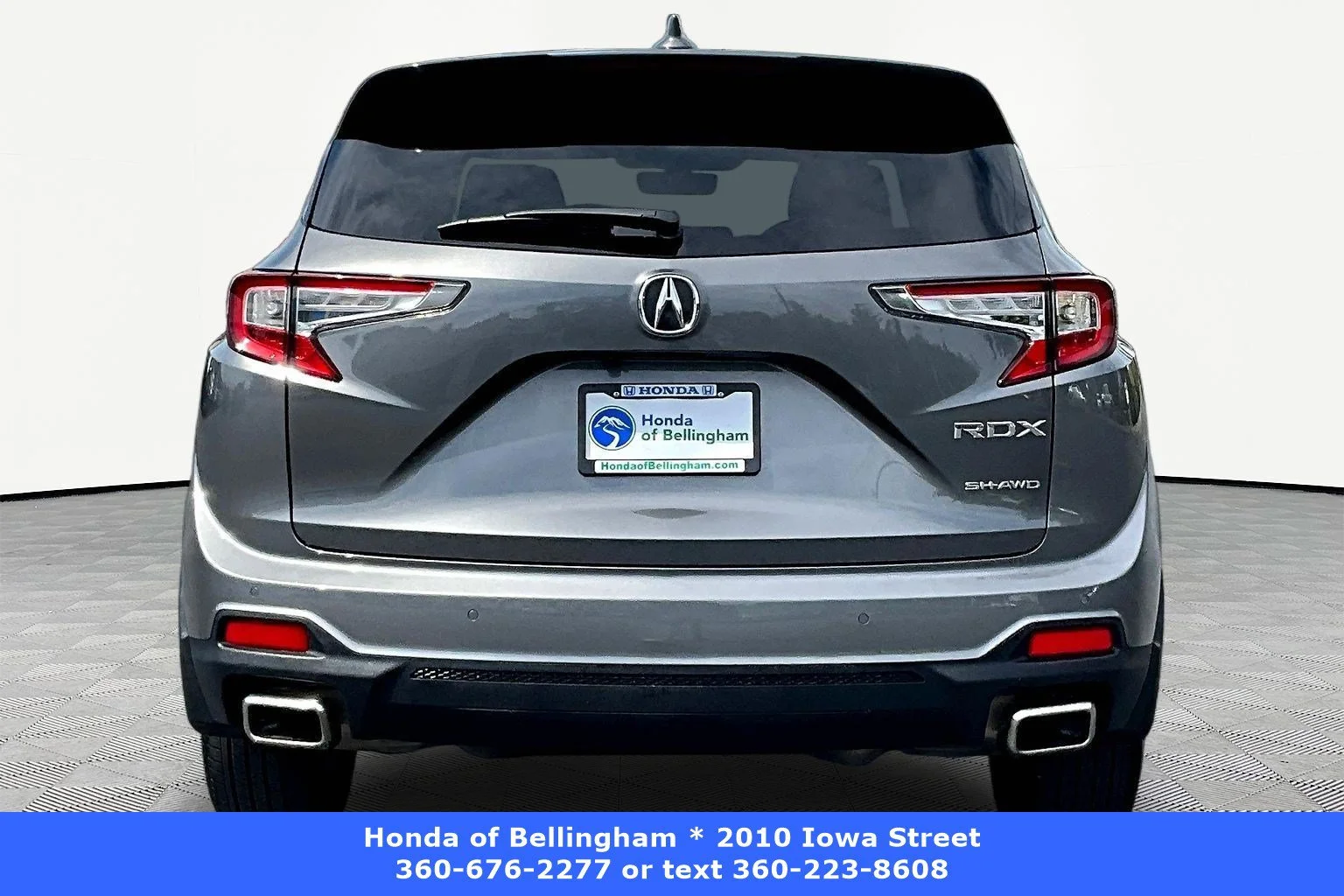 Used 2023 Gray Acura w/Technology Package image 5