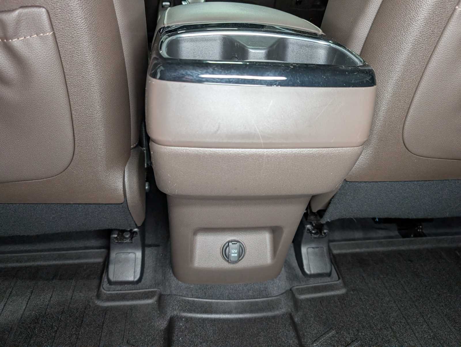 Used 2022 GLAC WHITE Kia SX image 22