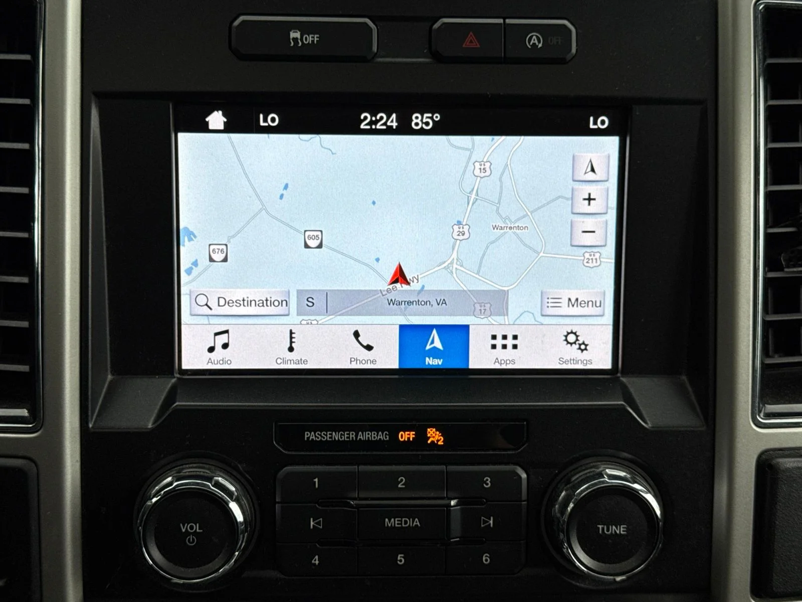 Used 2019 Agate Black Metallic Ford Lariat image 21