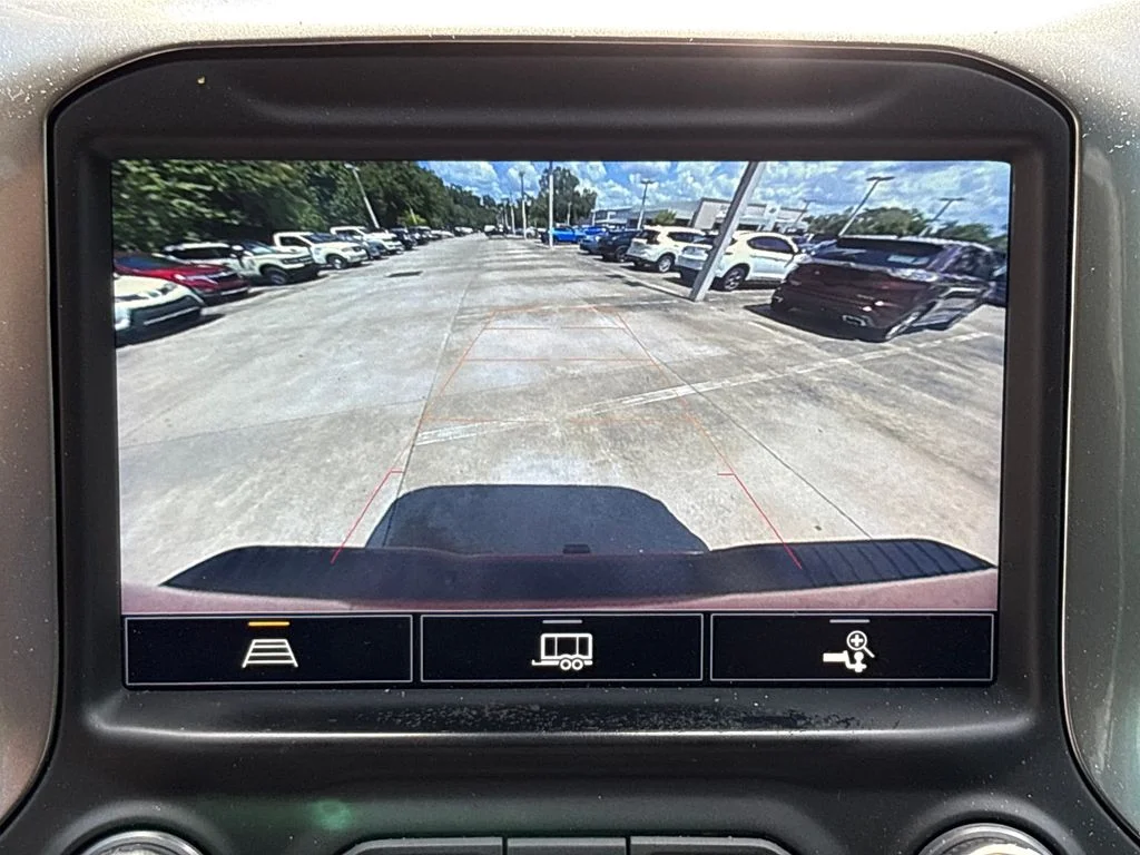 Used 2021 Red Chevrolet LT image 24