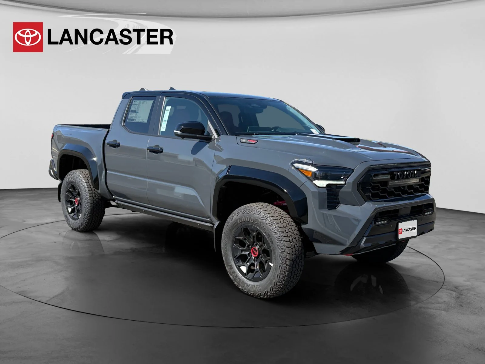2026 Toyota Tacoma i-FORCE MAX Tacoma TRD Pro