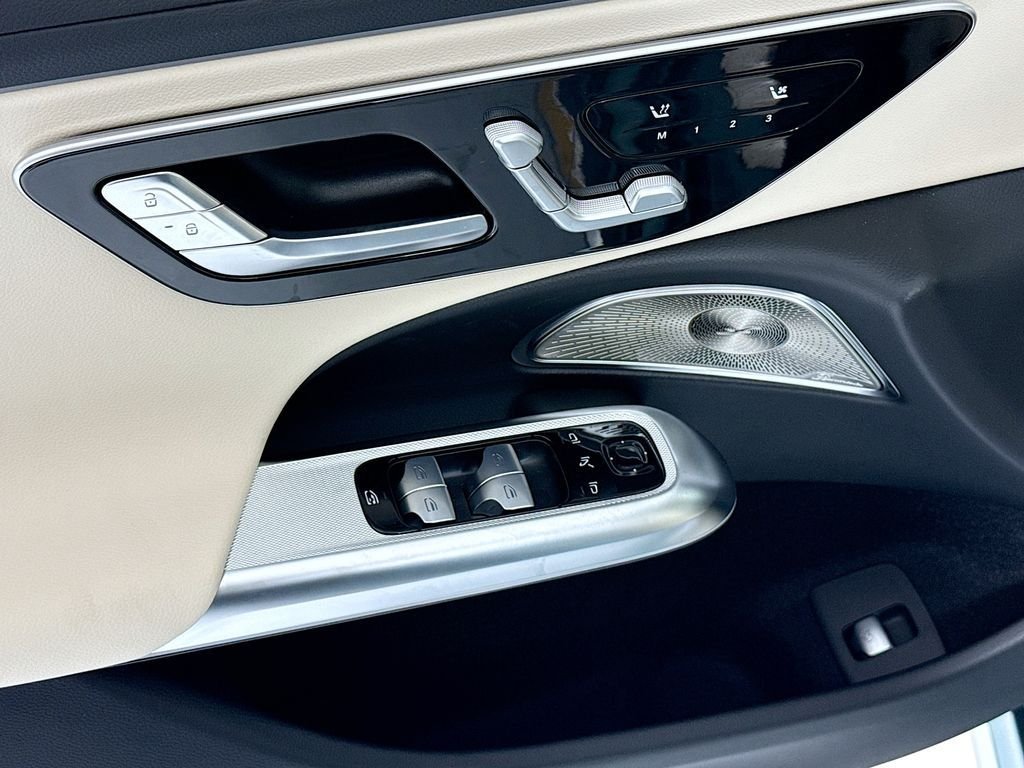 New 2026 Verde Silver Metallic Mercedes-Benz E 350 image 25