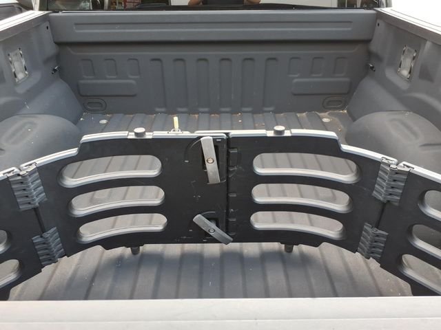 Used 2020 Black Metallic Ford King Ranch image 9