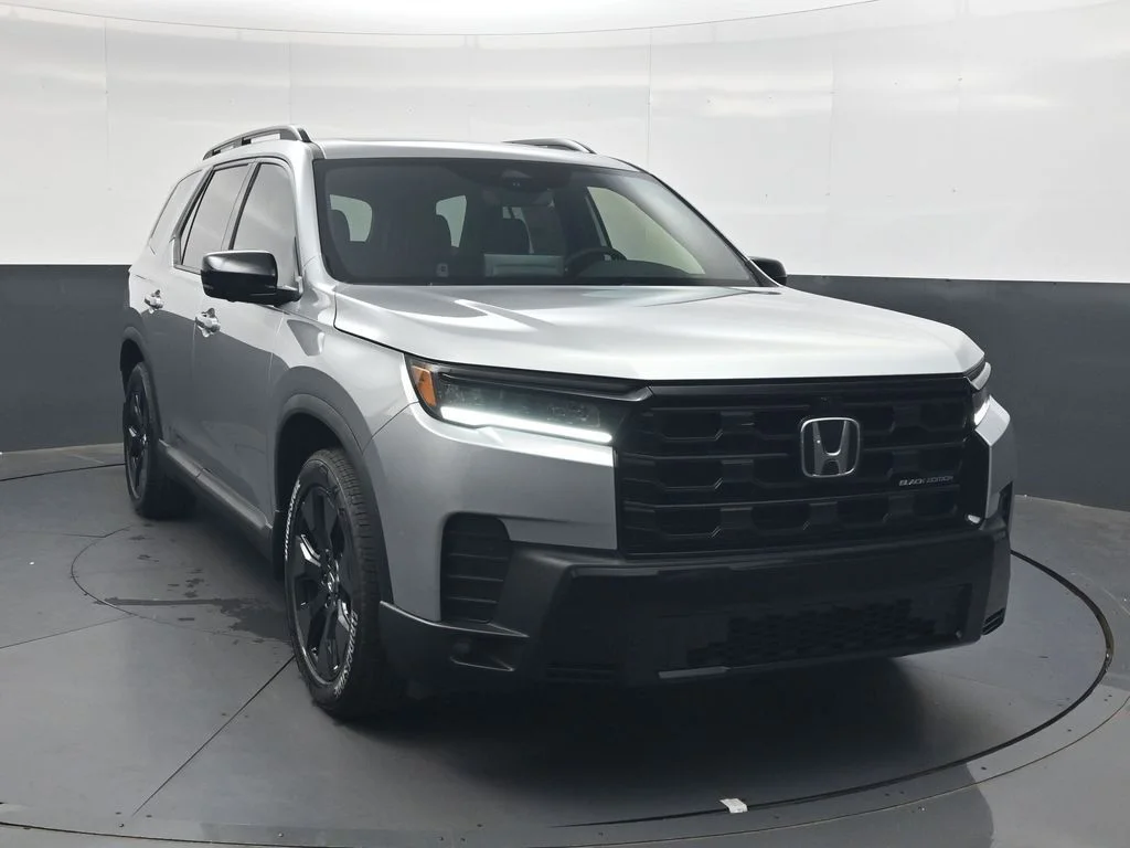 New 2026 Solar Silver Metallic Honda Black Edition image 2