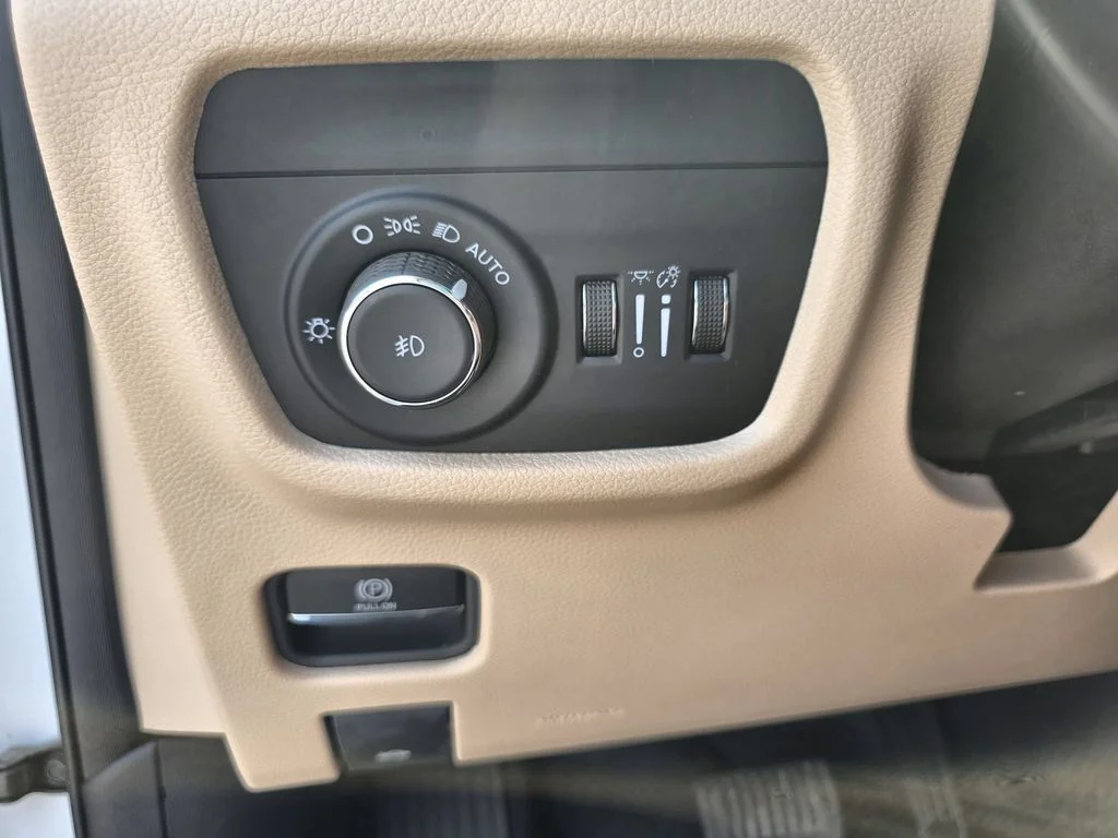 2025 Jeep Grand Cherokee L Limited - Photo 18