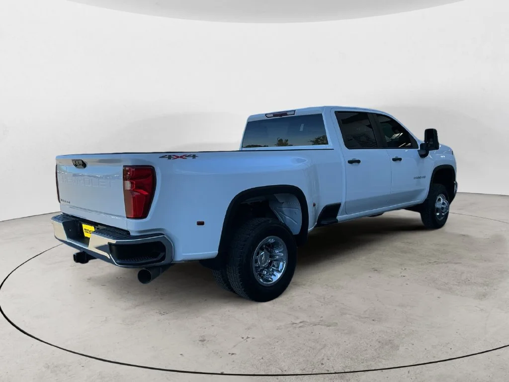 Used 2024 Summit White Chevrolet WT DRW image 8