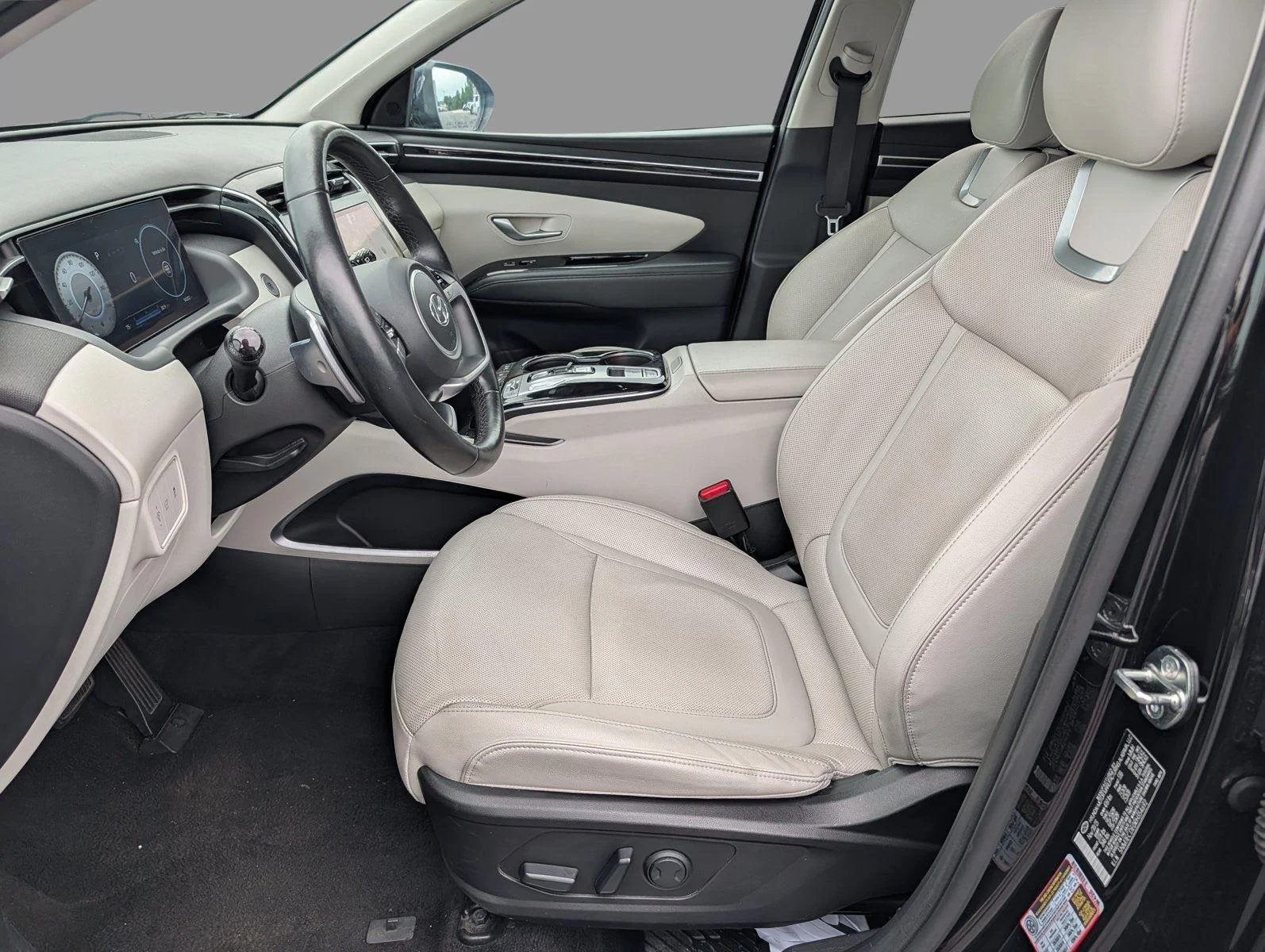 Used 2024 Black Pearl Hyundai Limited image 10