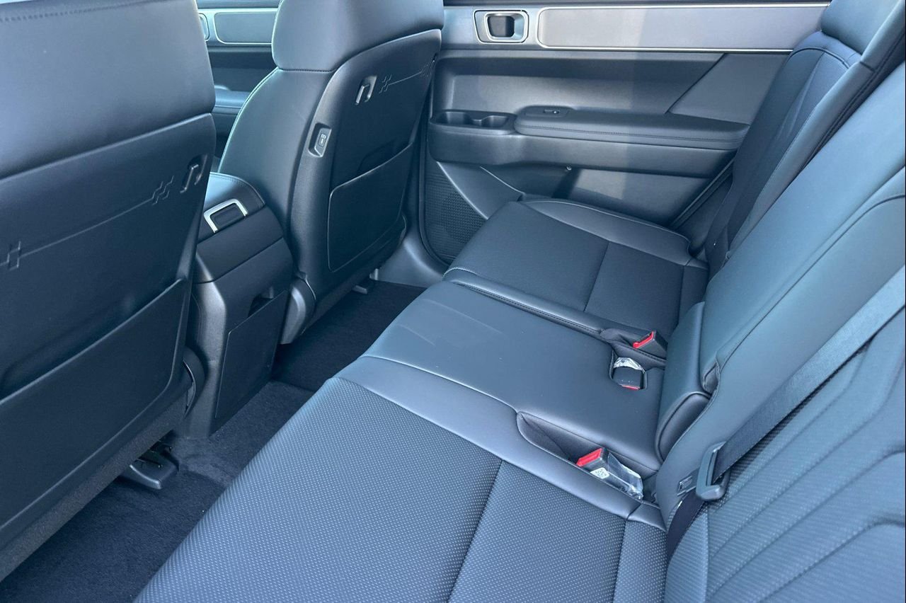 New 2026 Hampton Gray Hyundai SEL image 12