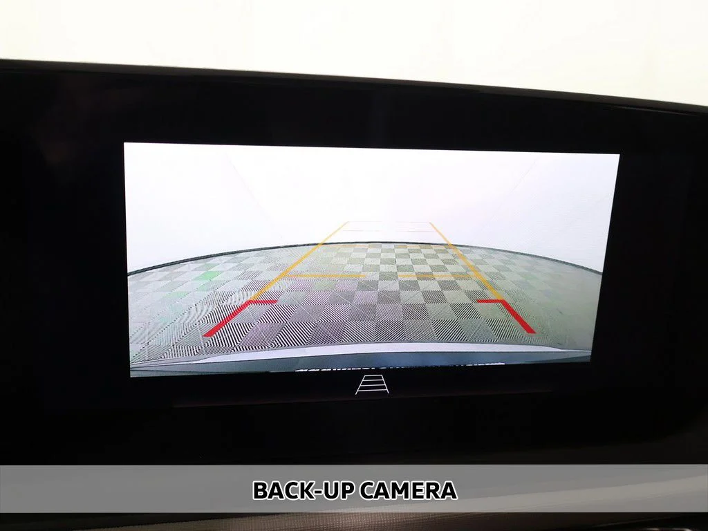 Used 2024 Black Buick Avenir image 5