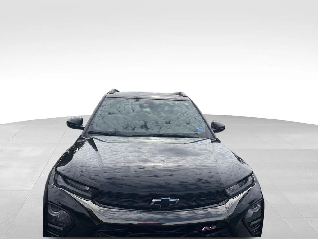 Used 2022 Black Chevrolet RS image 2