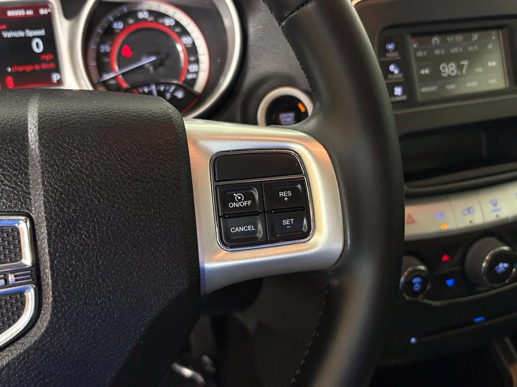 Used 2020 White Dodge SE image 20
