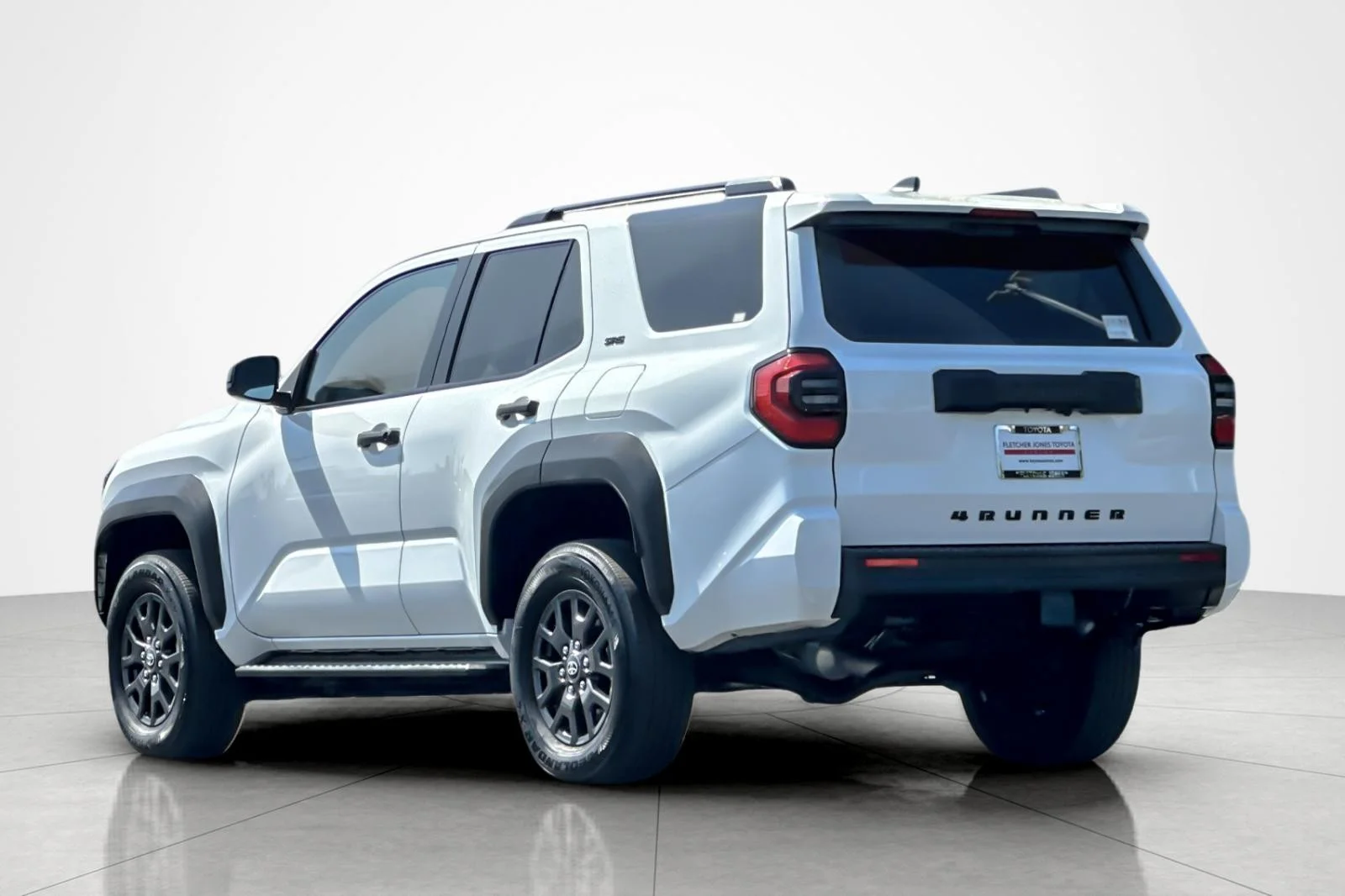 Certified Used 2025 Ice Cap Toyota SR5 image 3