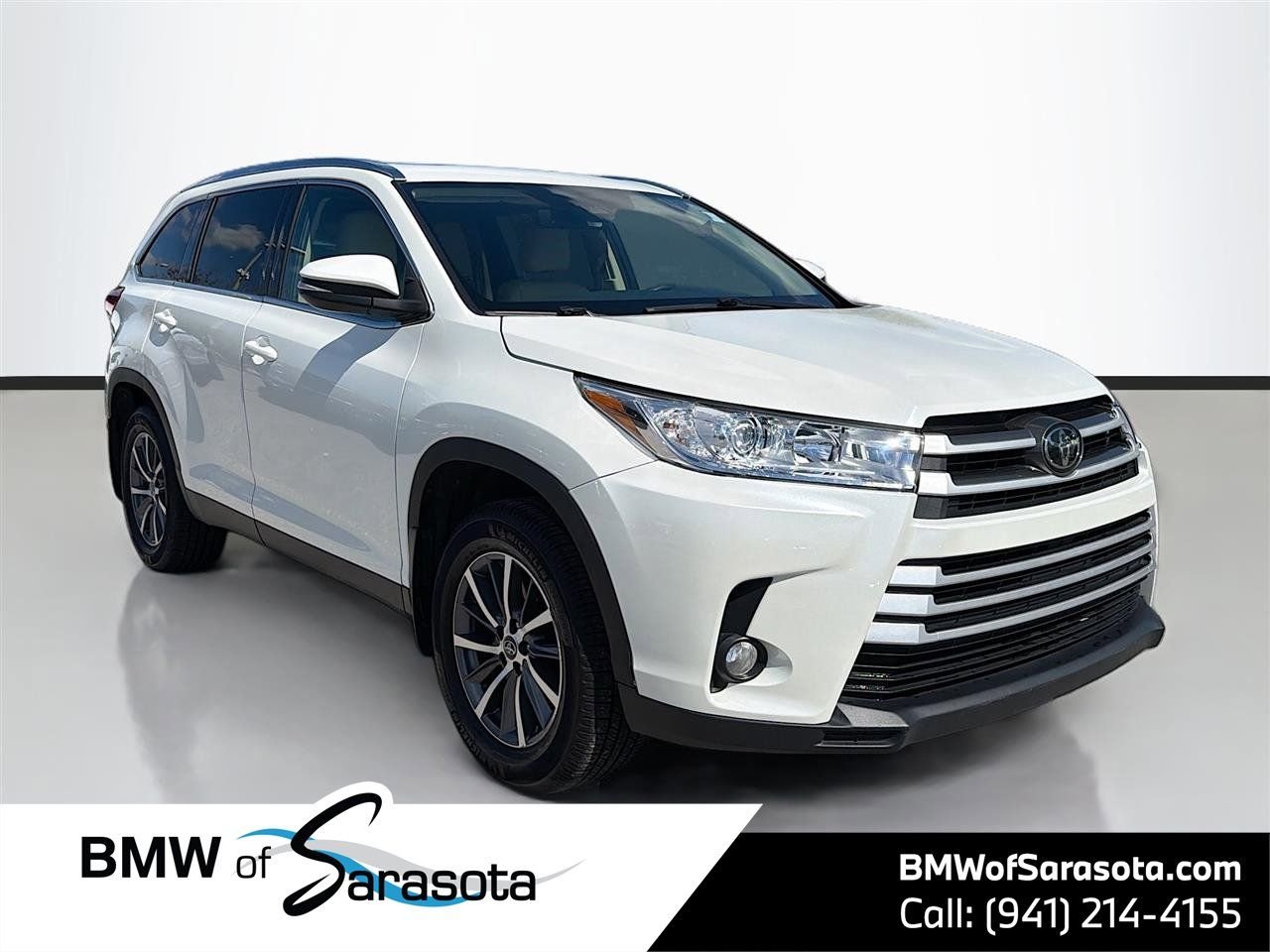 White 2019 Toyota Highlander SE AWD SUV / Crossover All-Wheel Drive