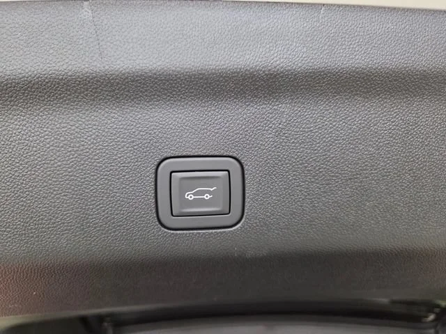 New 2026 Summit White GMC Denali image 18