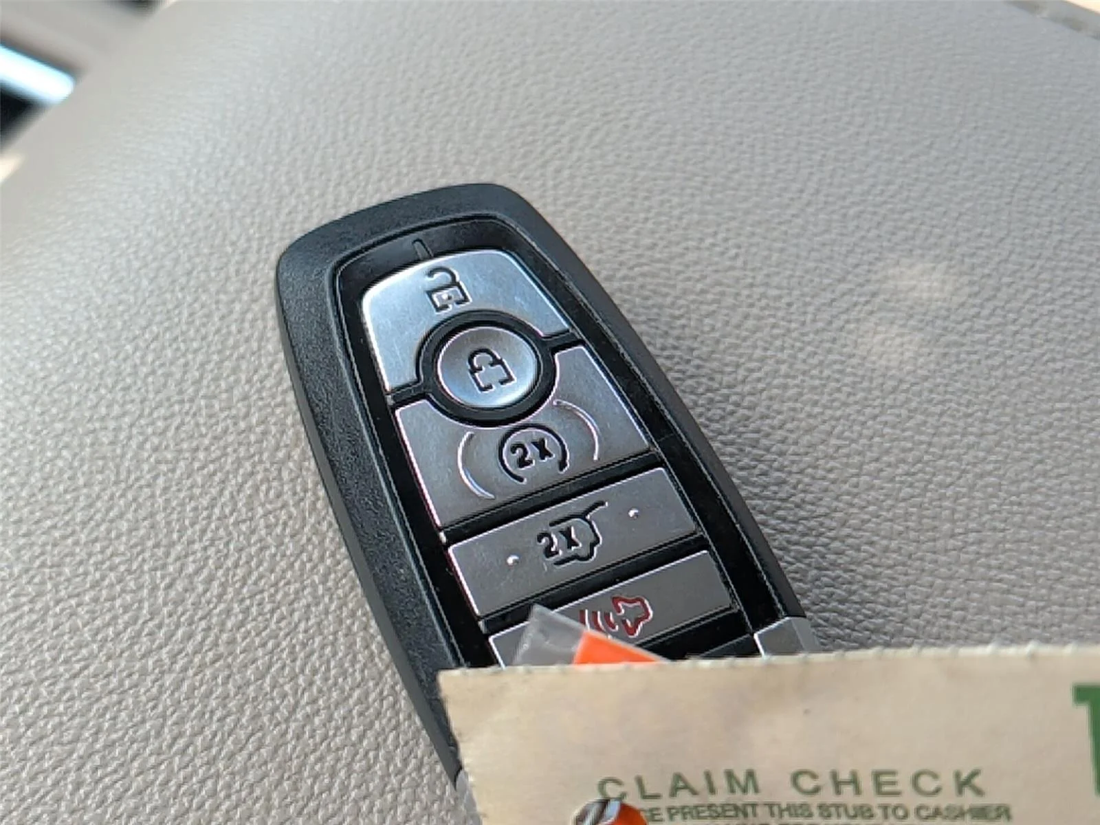 Used 2024 Oxford White Ford Limited image 22
