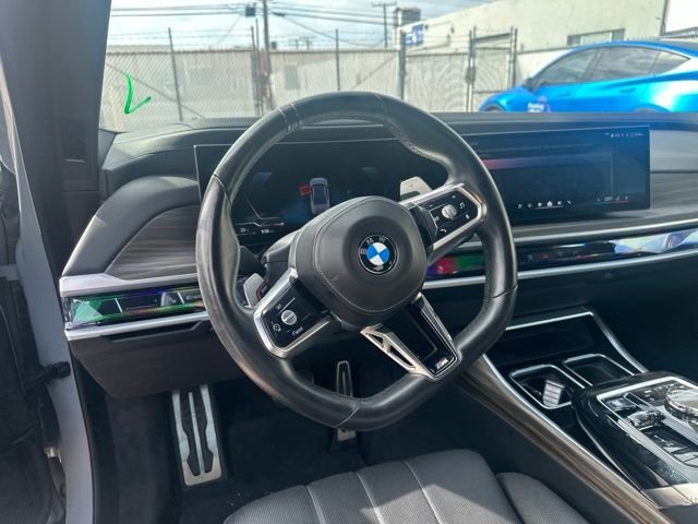 Used 2024 Gray BMW 760i xDrive image 14
