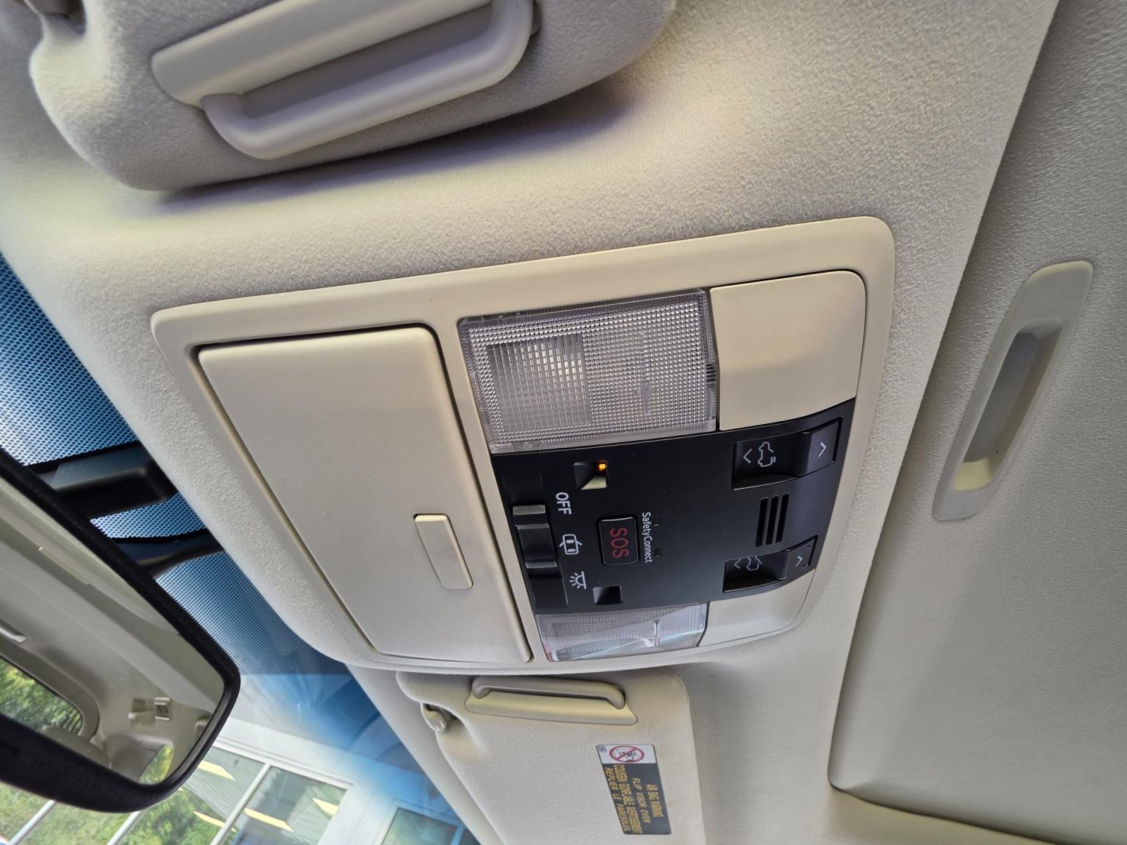 Used 2017 Silver Lexus 460 image 30