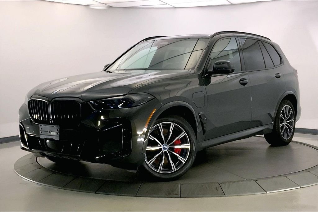 Used 2024 Dravit Grey Metallic BMW  image 11