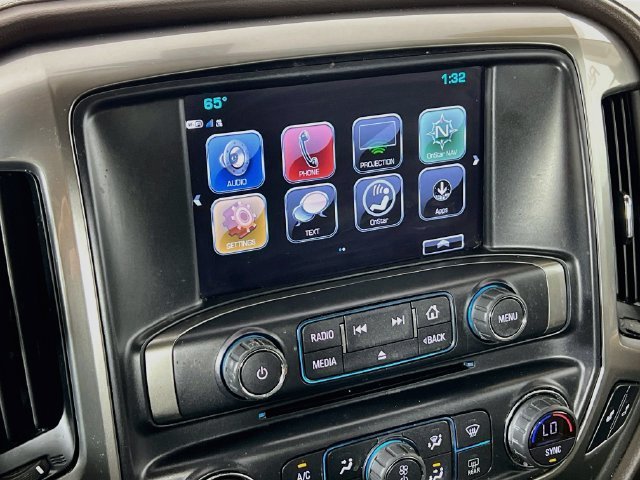 Used 2018 SUMMIT WHITE Chevrolet LTZ image 16