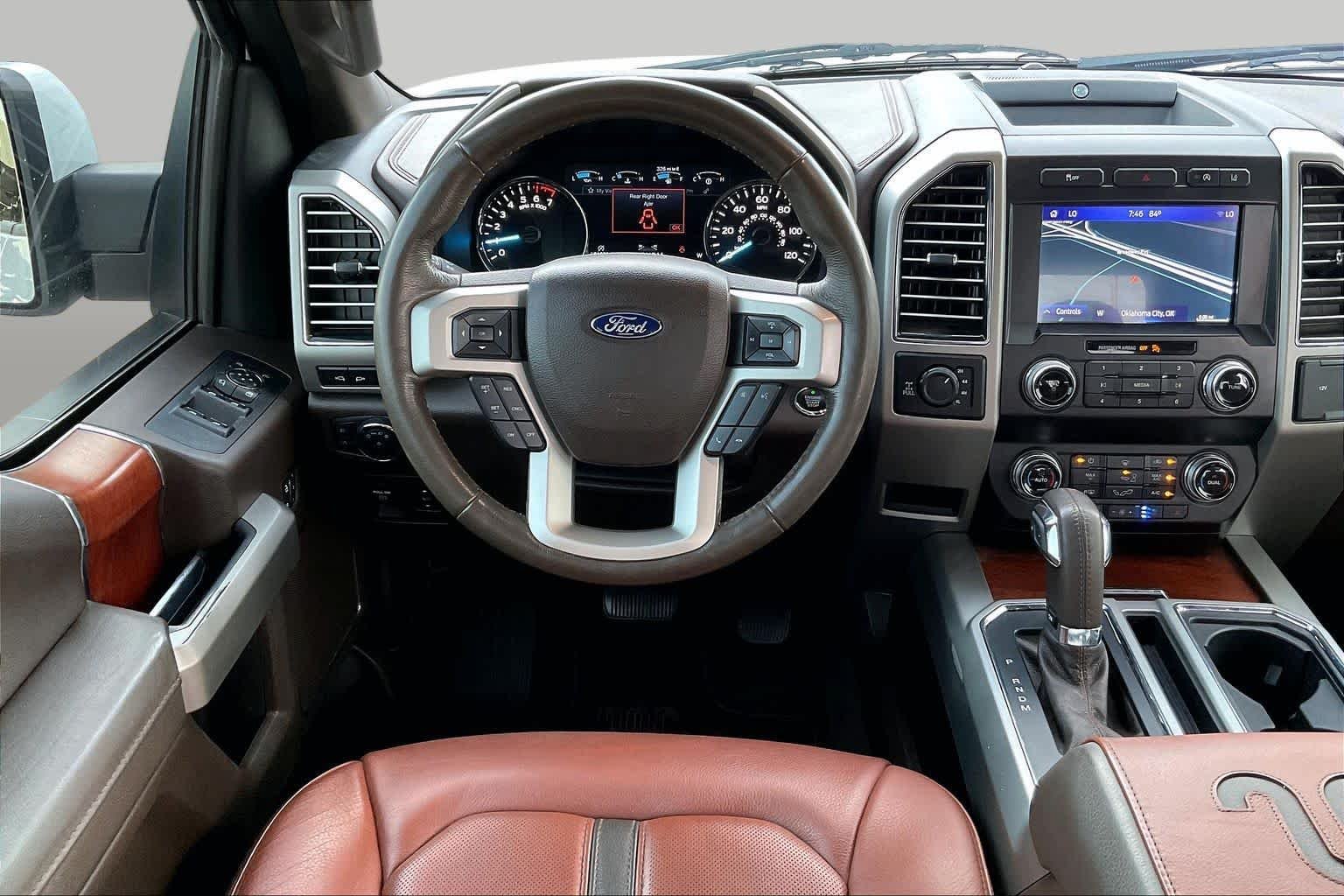 Used 2020 Oxford White/Stone Gray Ford King Ranch image 6