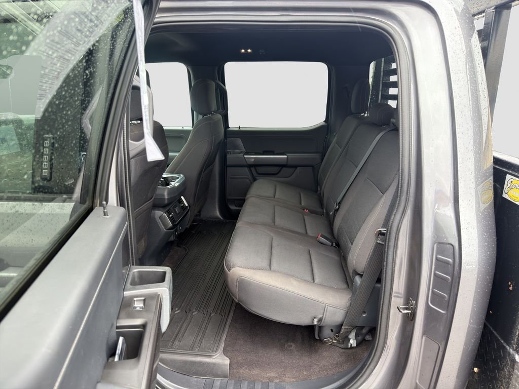 Used 2021 Gray Ford XLT image 12