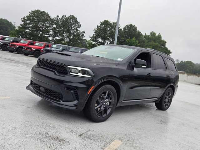 New 2026 Diamond Black Clear-Coat Exterior Paint Dodge GT Premium HEMI V8 image 3