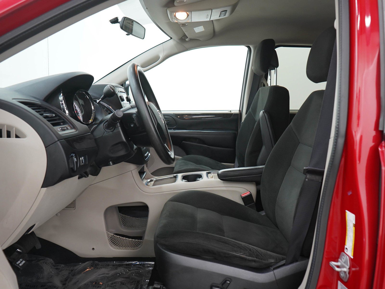 Used 2015 Redline 2 Coat Pearl Dodge Sxt image 24